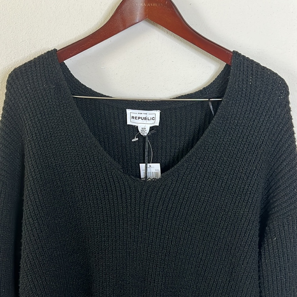 For the Republic Black Knit Sweater Womens Size Medium Fall Winter Casual Cozy - Picture 4 of 13